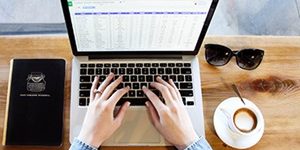 laptop-370×250